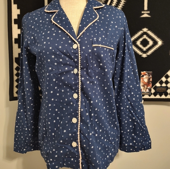💙NWT Victoria's Secret Ladie's Button Front Amazingly Soft Pajama Top, XS - Picture 4 of 11